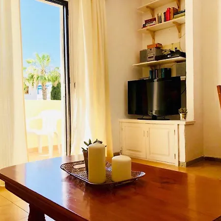 Alessandra With Sat- Tv & Wifi Only 200m From Playa Grande Puerto del Carmen (Lanzarote)