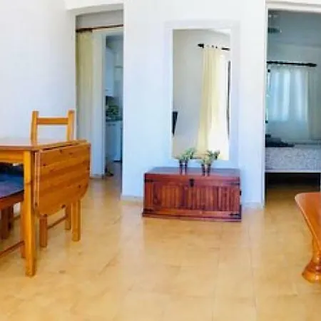 Apartment Alessandra With Sat- Tv & Wifi Only 200m From Playa Grande Puerto del Carmen (Lanzarote)